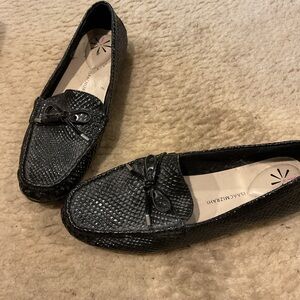 New Isaac Mizrahi Faux Black Lizard Shoes/Flats/Loafers